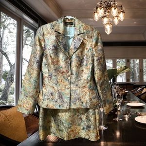Angel Nina France Golden Brocade Floral Style Suit